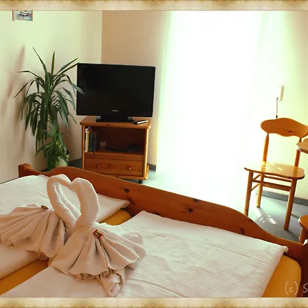 Praenzkow מלון 2*