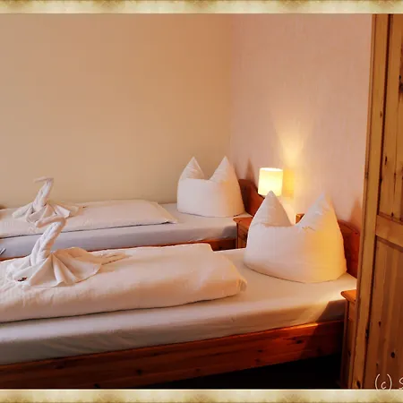 Praenzkow מלון 2*